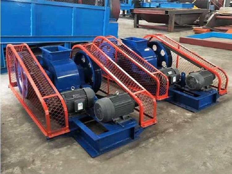 山東對(duì)輥破碎機(jī)